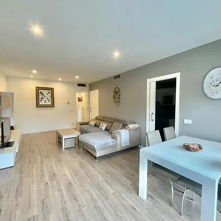Valde Housing / Sa Caleta Y Playa / Parking Gratis Льорет-де-Мар